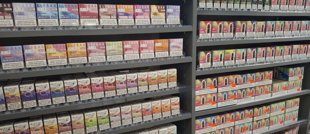 Vapes Liquid und Pods von SKE Crystal, Elfbar oder Flerbar